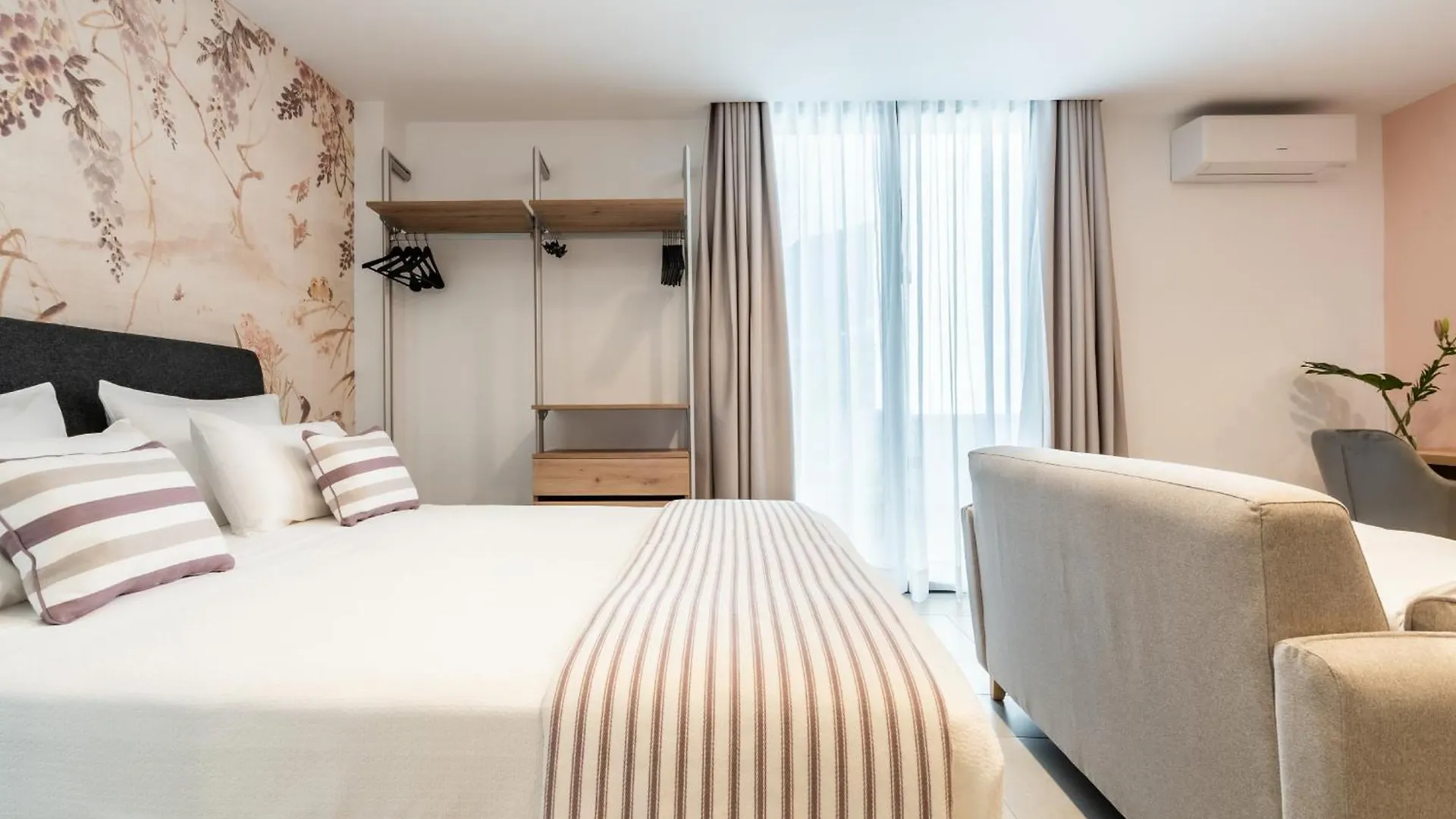 Tierrazul Art Boutique Rose Sweet Suite Costa Adeje  Costa Adeje (Tenerife)